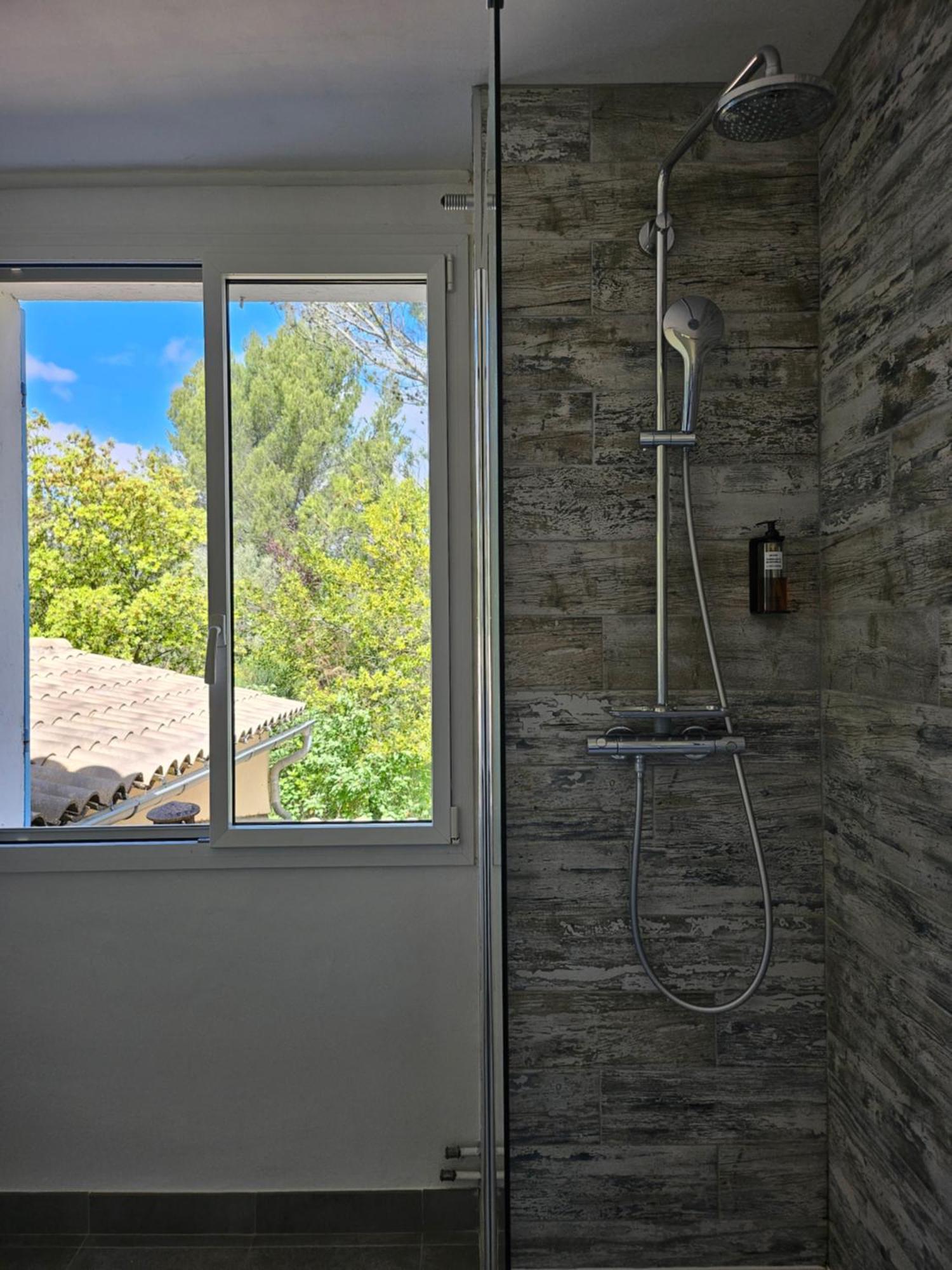 La Luberonne Bed & Breakfast Lourmarin Exterior foto