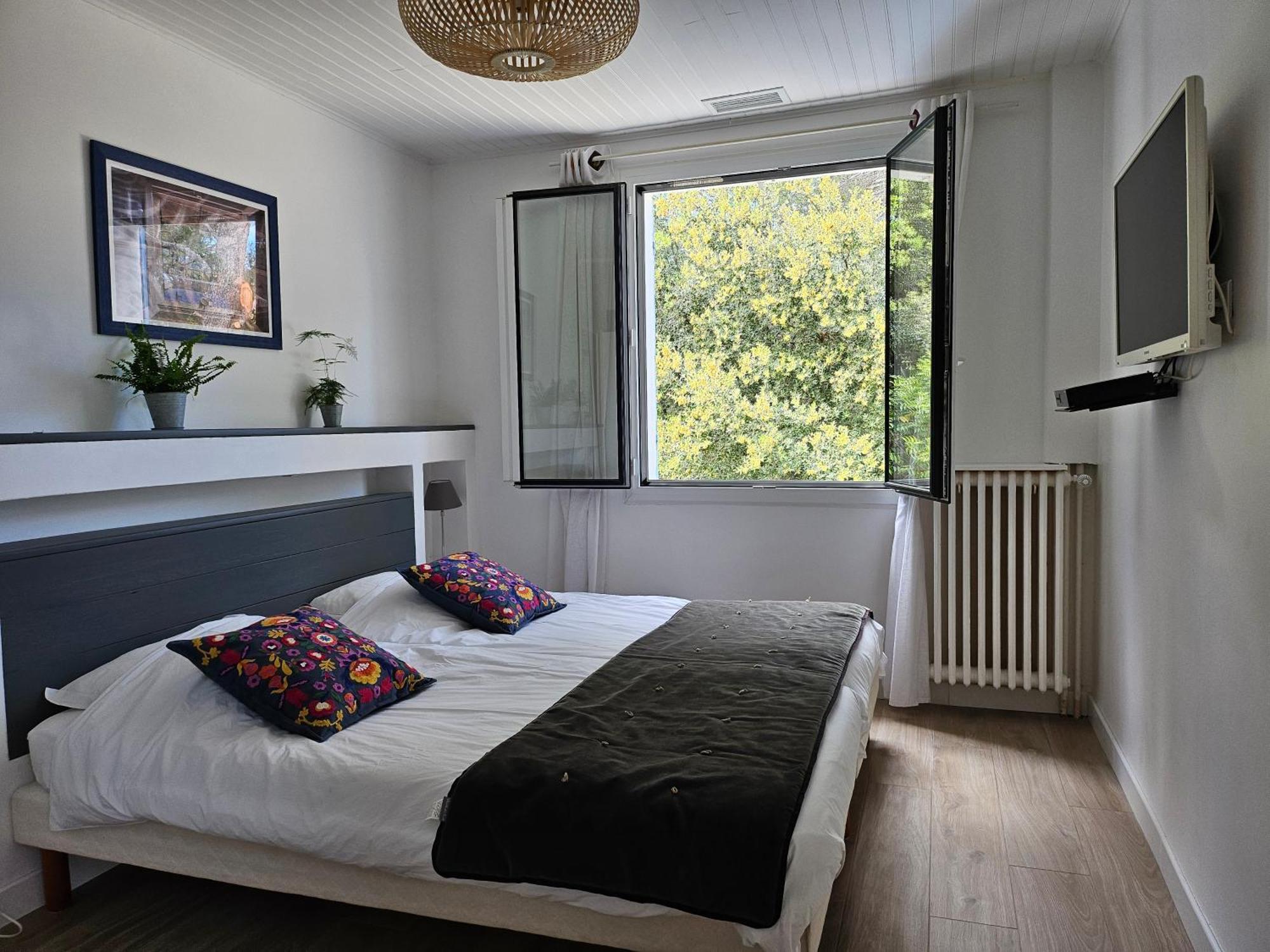 La Luberonne Bed & Breakfast Lourmarin Exterior foto